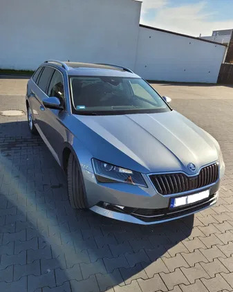 skoda Skoda Superb cena 89900 przebieg: 176800, rok produkcji 2019 z Kętrzyn